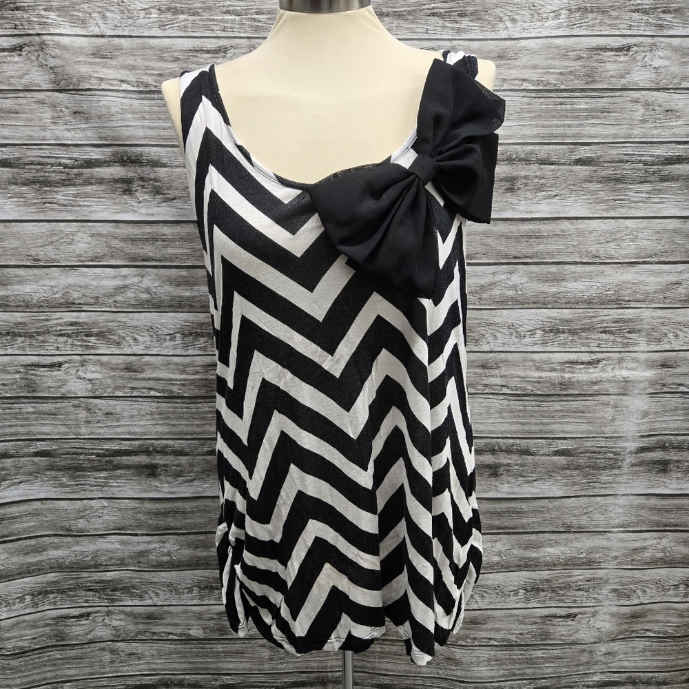 Free Kisses Black and White Chevron Tank Top